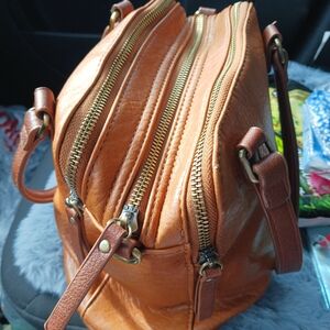 Women’s Tan Triple-Zip Shoulder Bag with Gold Hardware Accents